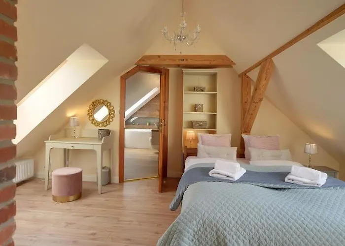 Trevilles Art-deco Jozefina Szklarska Poręba